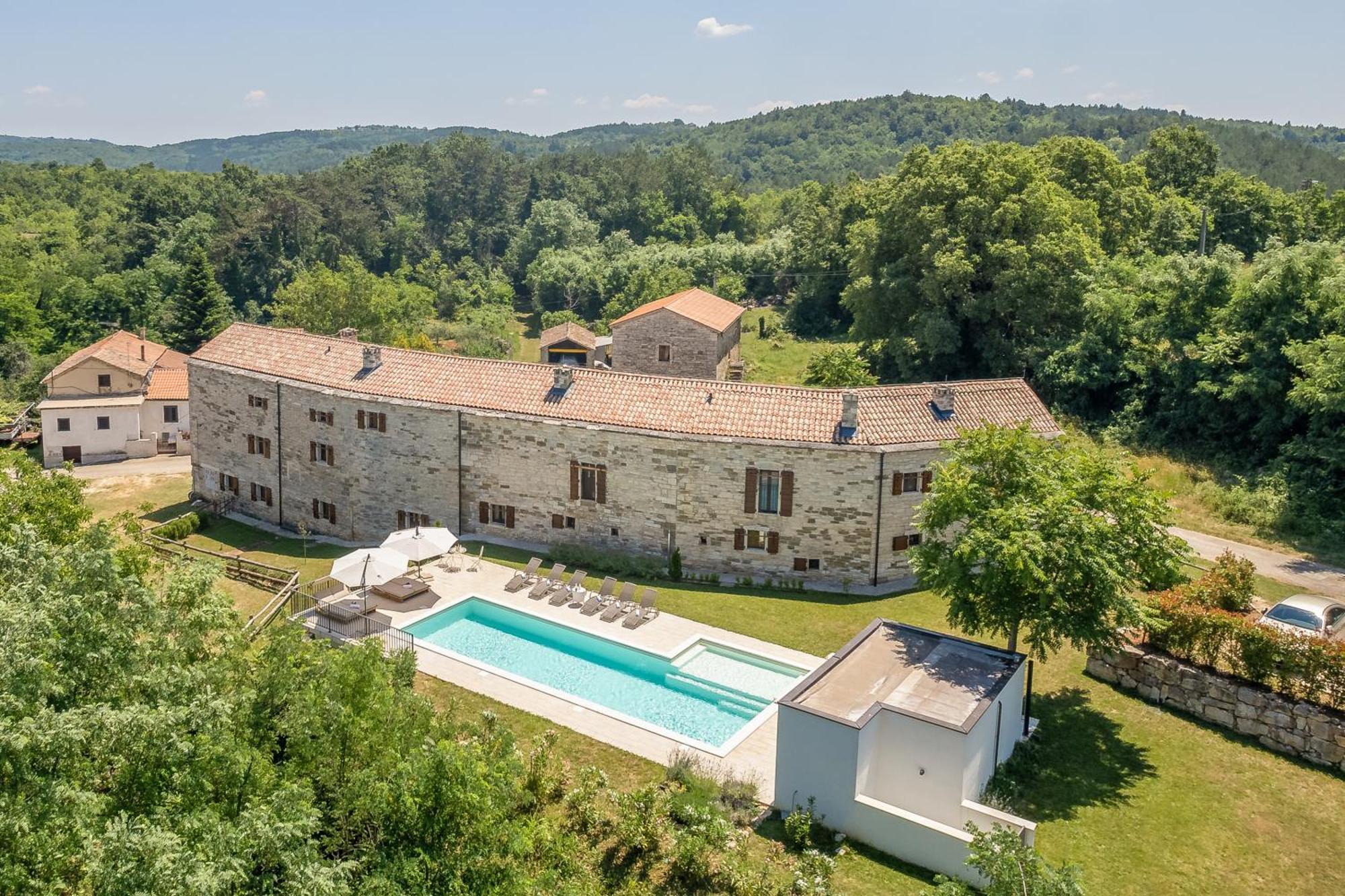 Grožnjan Villas Martincici With Large Pool מראה חיצוני תמונה